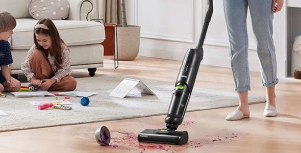 Aspirateur balai